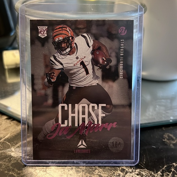 3 Ja’Maar Chase Sports Cards - Picture 2 of 3